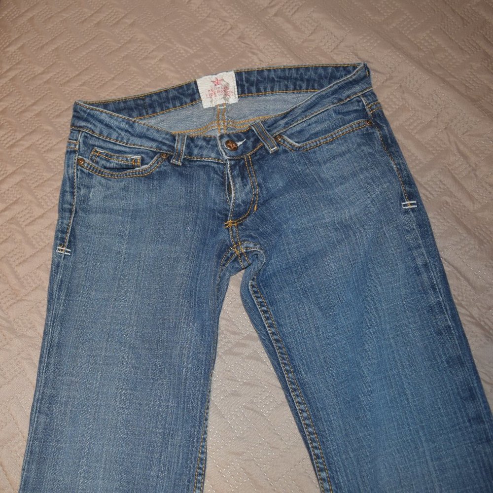 Jeans - Picture 2 of 5